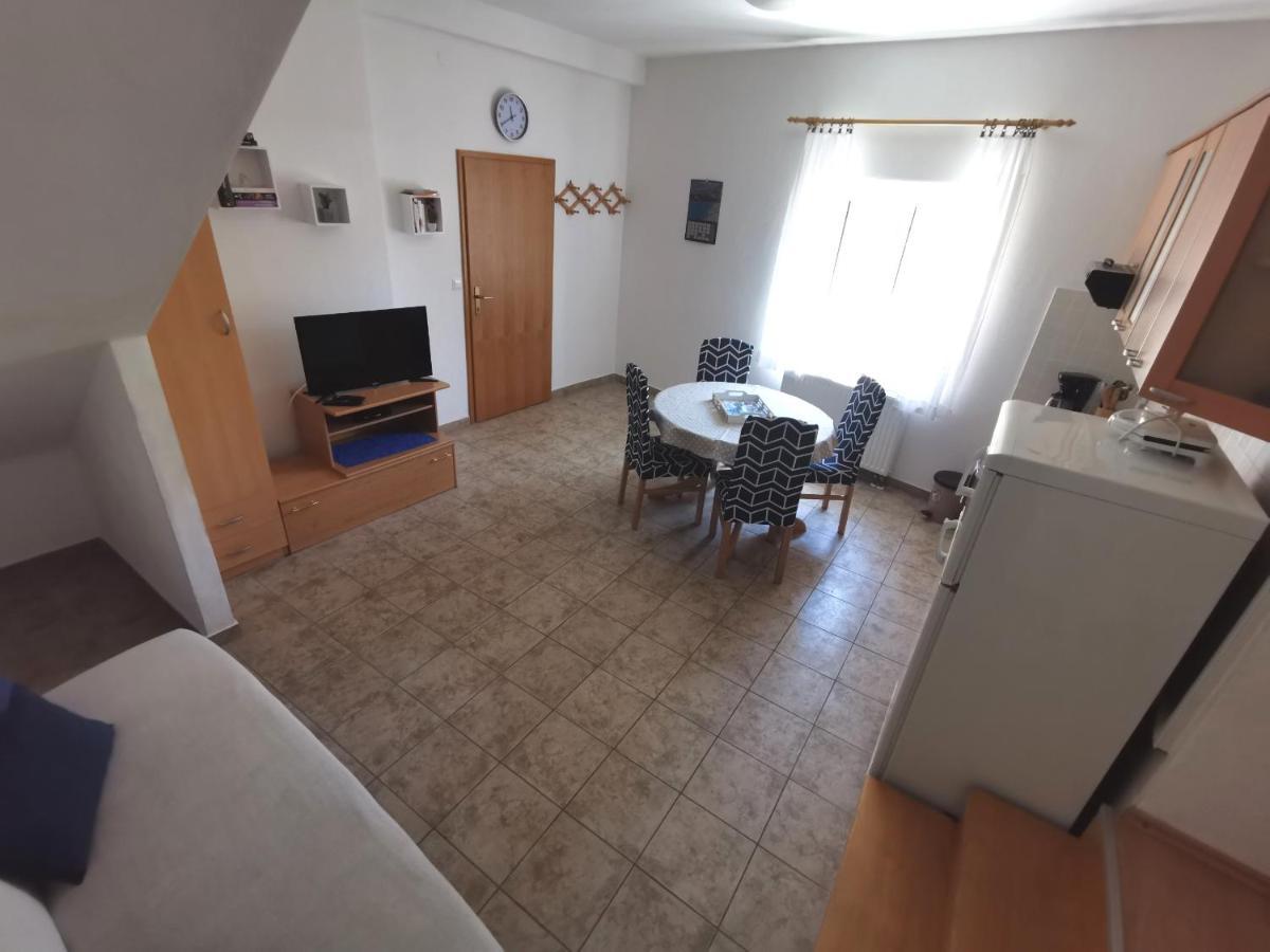 Apartman Pod Forticu 赫瓦尔 外观 照片